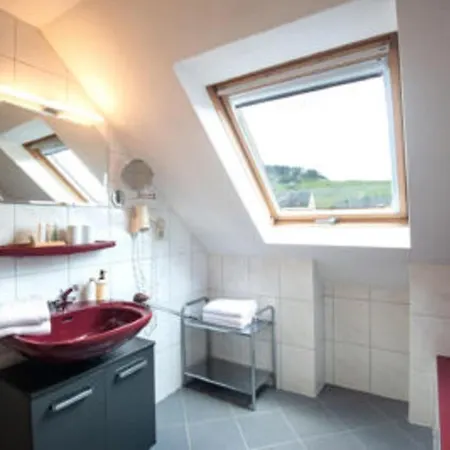 Wein- U. St. Maximin Apartment *