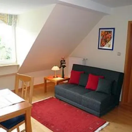 Wein- U. St. Maximin Apartment