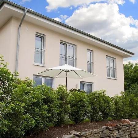 Wein- U. St. Maximin Apartment